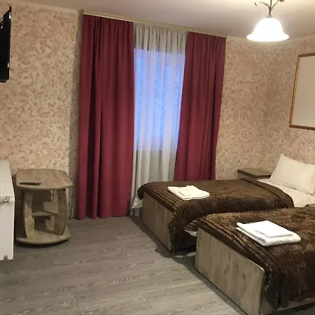 Lodge Good House