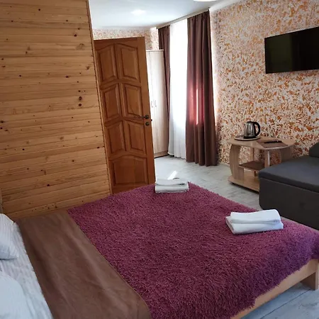 Good House Деревянный коттедж