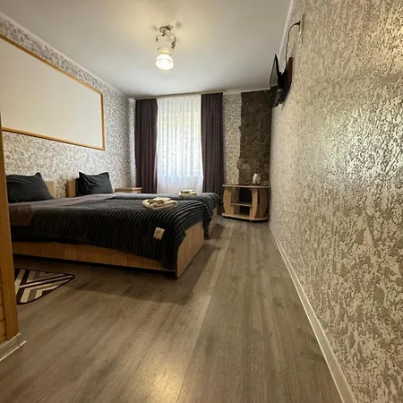 Good House Деревянный коттедж