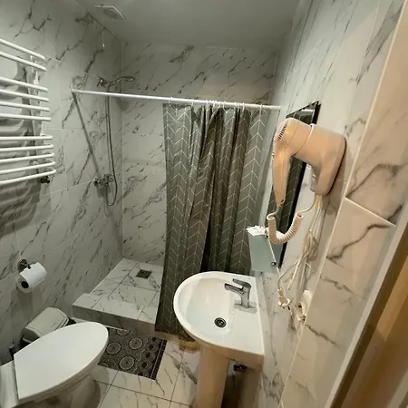 Good House Деревянный коттедж Яремча