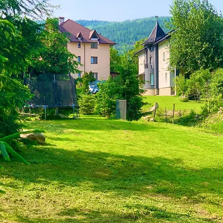 Lodge Good House Jaremče