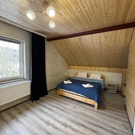 Good House * Yaremche