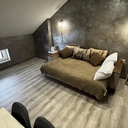 Good House Yaremche