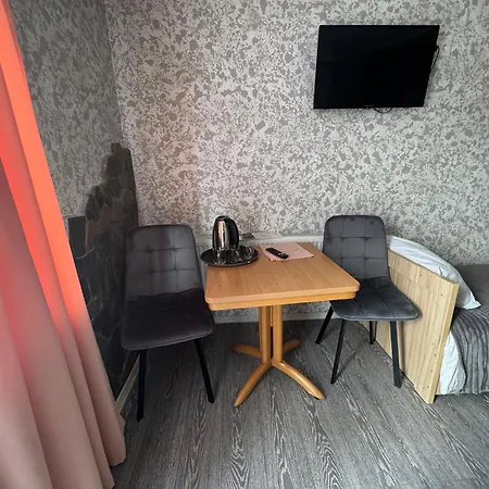 Jaktstuga Good House Jaremtje