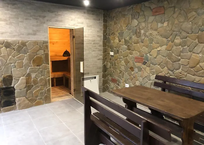 Good House *
